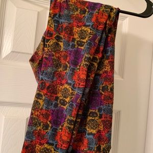 LuLaRoe OS leggings